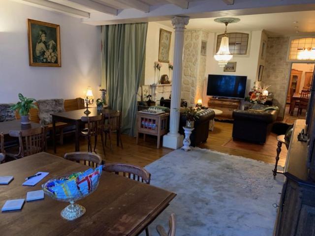 Biervliet B&B Petit Chateau - Stijlvol Verblijf Centraal Gelegen In Zeeuws Vlaanderen מראה חיצוני תמונה